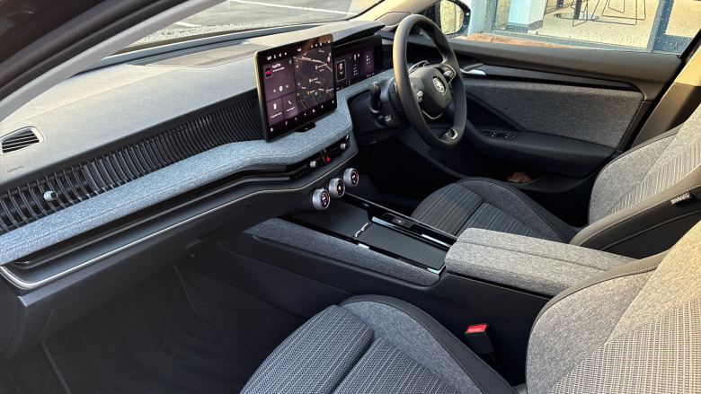 Skoda Superb 1.5 TSI e-TEC SE Technology 5dr DSG Petrol Hatchback